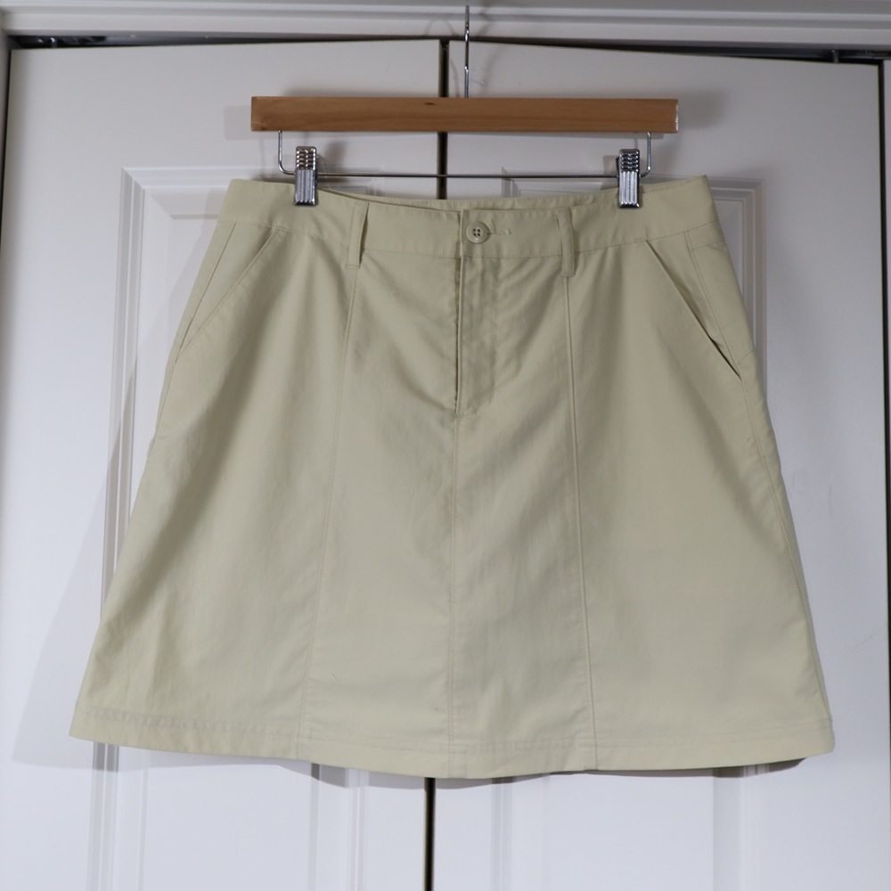 PATAGONIA Tan Hiking Skort Women’s Size 8